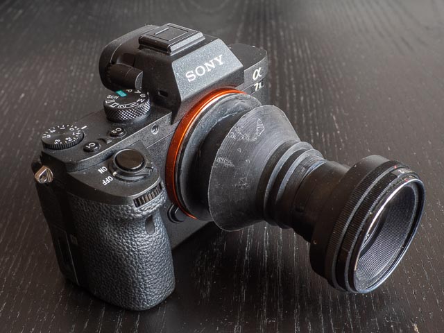 Helios lensbaby fitted to a Sony A7 II