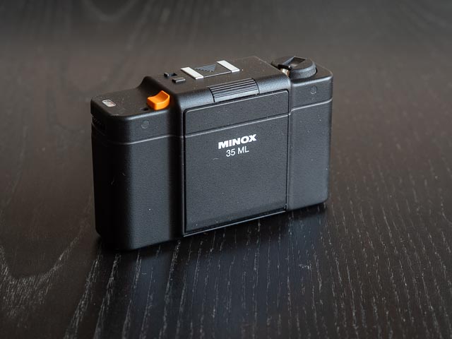 Minox 35 ML close for storage