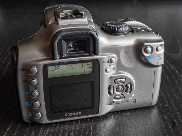 Canon EOS 300D LCD panel showing date/time battery exhusted code