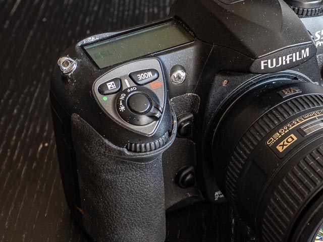 Fujifilm FinePix S5 Pro front left hand side of camera (facing camera)