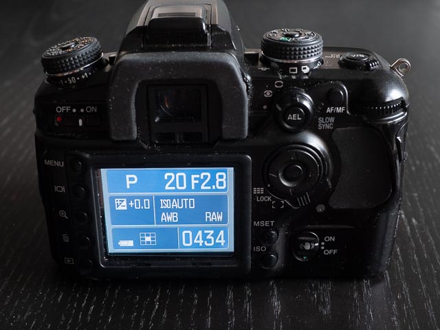 Konica Minolta Alpha-7 monitor in horizontal mode.