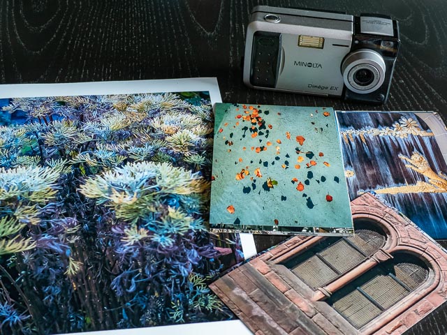 Minolta DiM&Acirc;GE EX Zoom 1500 with some prints