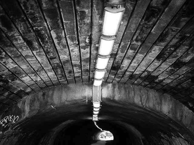 Rodney Street Tunnel, Cannonmils - 2014 - Fujifilm X-E1 + Fujinon XF 35mm F1.4 R