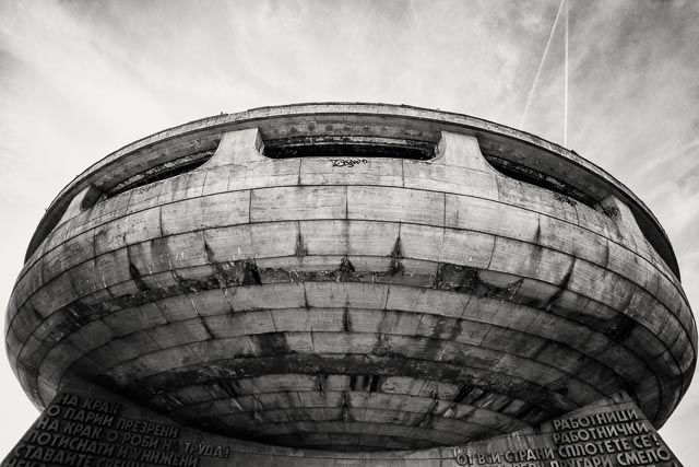 Black and white gallery image 13