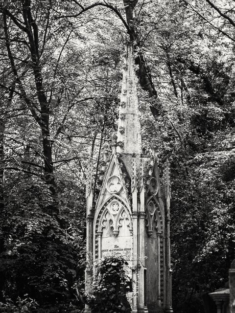 Highgate West Cemetery gallery - Image 1