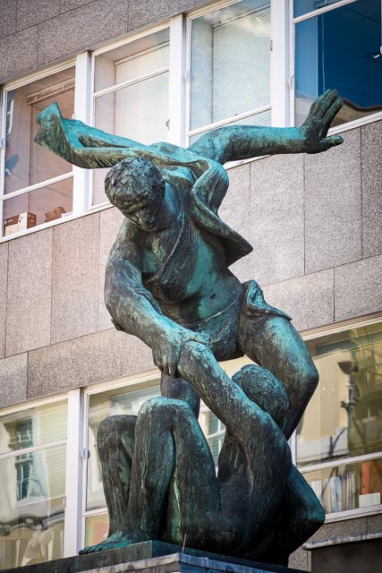 $countries_display[$i] image 79