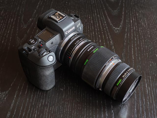 Olympus OM Zuiko 135mm f/4.5 Auto-Macro and Olympus OM Telescopic Auto Tube 65-116 mounted on a Canon EOS R wuth an Olympus OM to Canon EOS R adapter